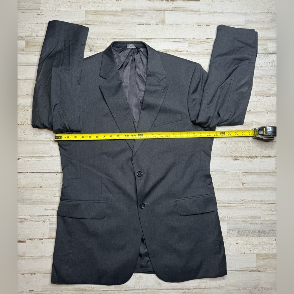 Jos. A. Bank Mens Charcoal Gray Wool Classic Fit Sport Coat Blazer Jacket 42R - Picture 4 of 11